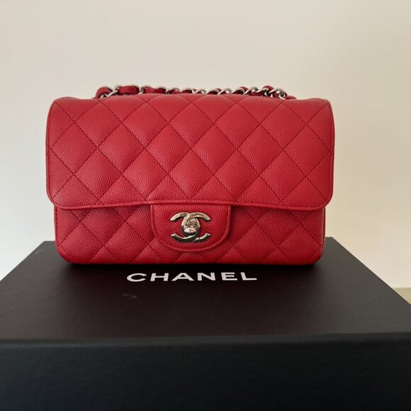CHANEL Timeless Classic Mini Flap Bag Caviar Leather in Red - Picture 1 of 14